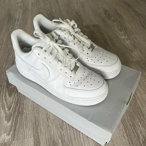Nike Air Force 1 white
